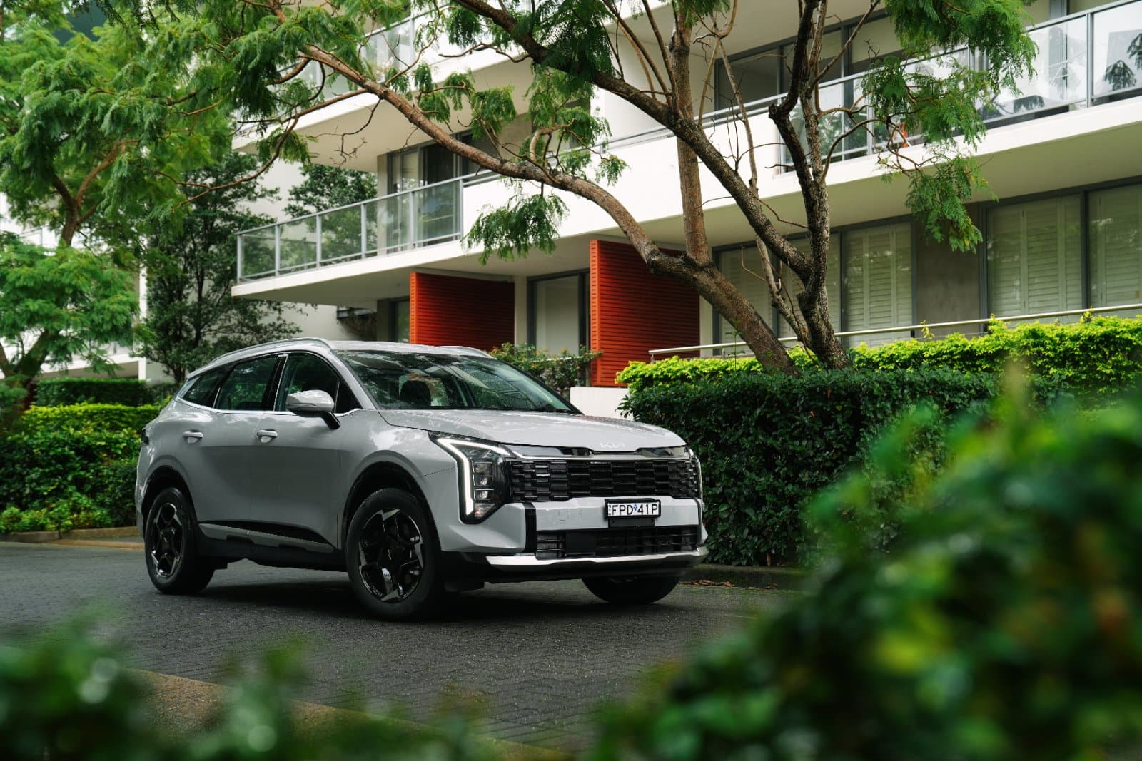 Kia Sportage S Hybrid Undercuts the RAV4 at $44,490 Drive-Away