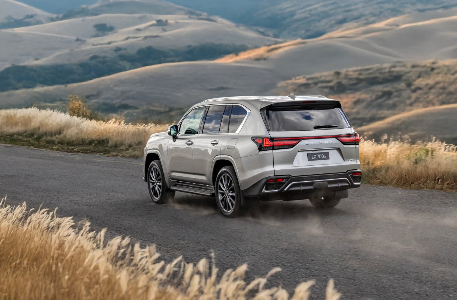 Lexus Recalls 789 LX and GX SUVs, Some Engines to Be Replaced