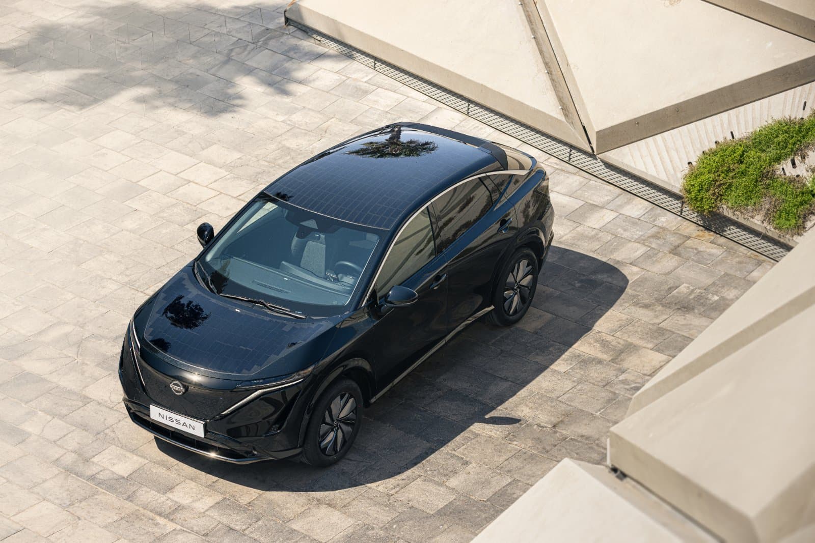Nissan Cuts the Ariya Electric SUV to $42,990 Drive-Away