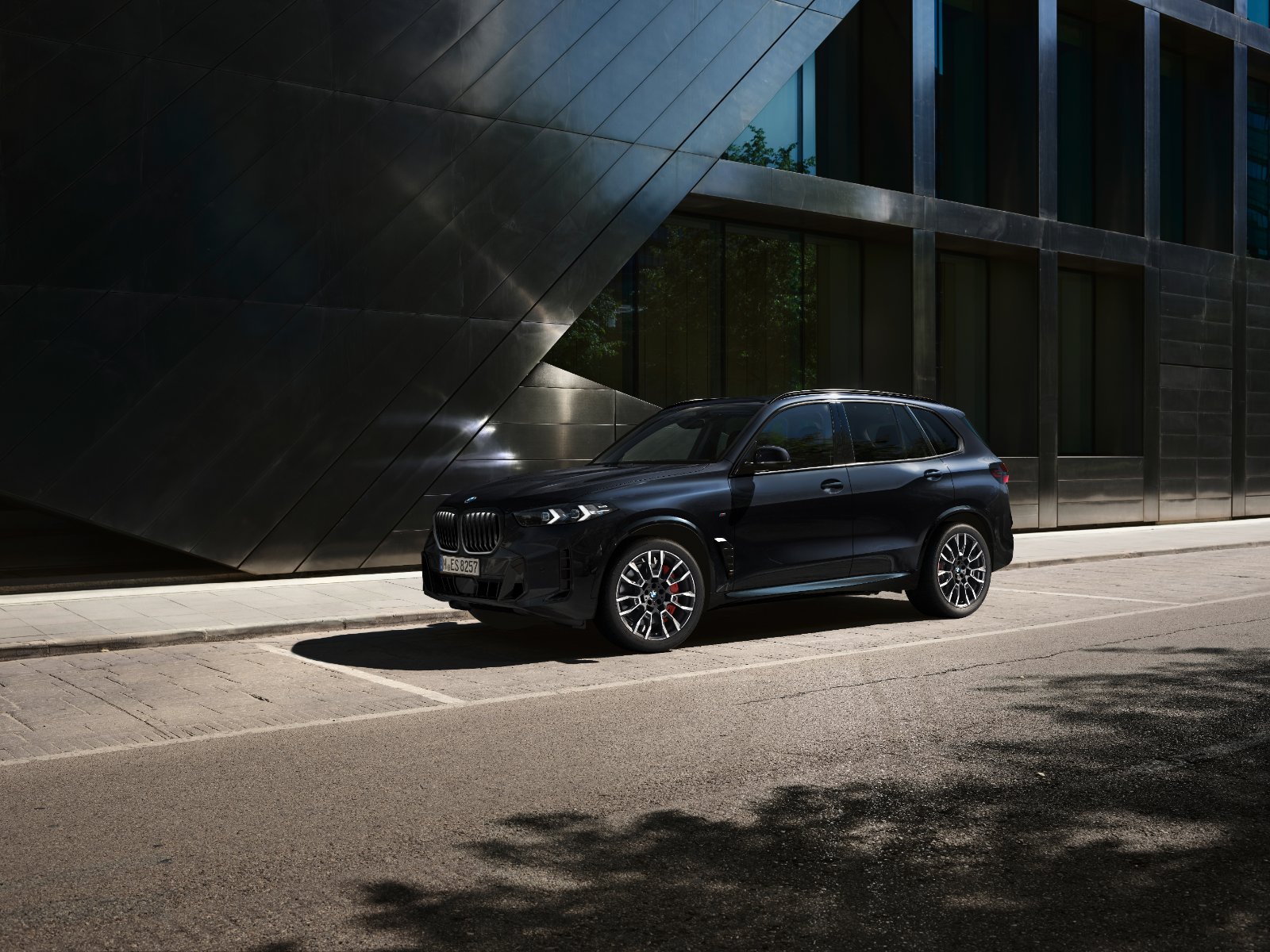 2026 BMW X5 G05 LCI large luxury SUV