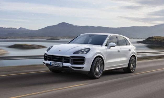PORSCHE opened order books for new Cayenne