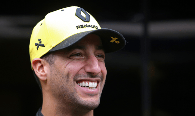 All eyes on the Ricciardo and Renault show